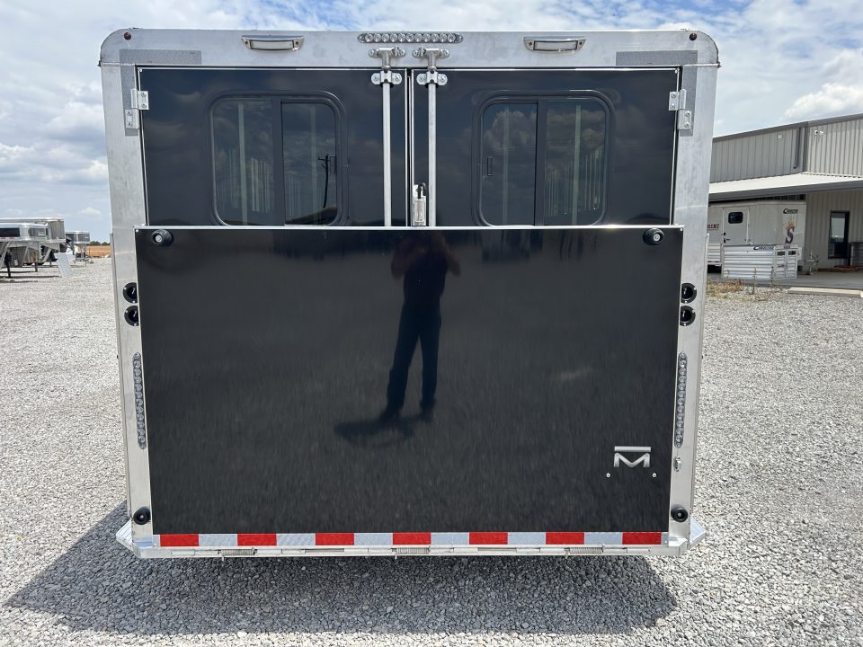 New 2026 Bar-M Trailers 8 Pen
