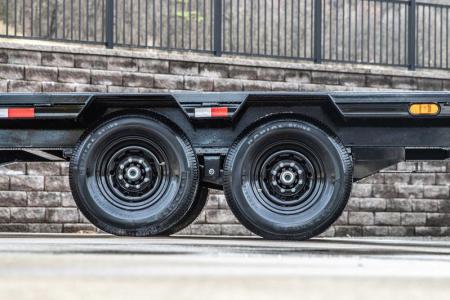 New PJ 30' Low-Pro Gooseneck w/Monster Ramps