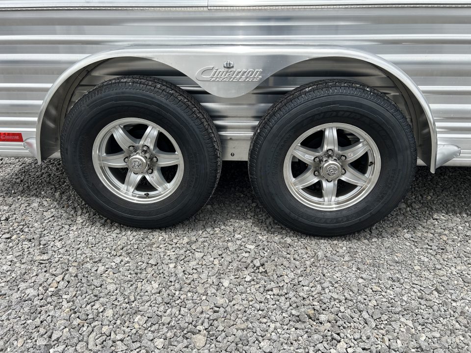 New 2027 Cimarron Showstar 050