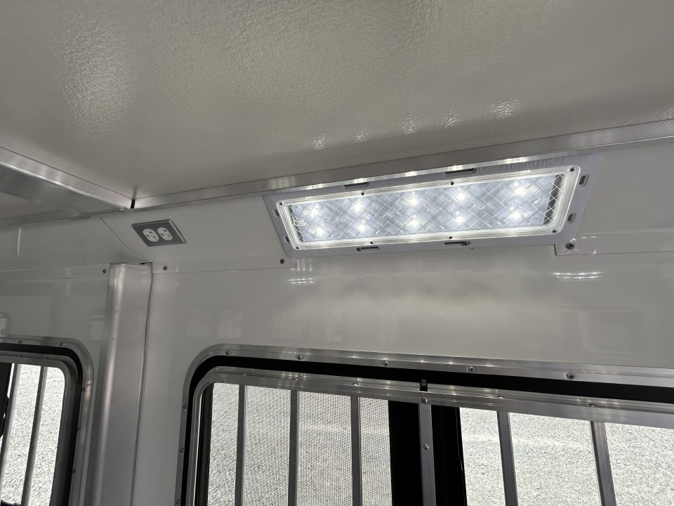 New 2027 Cimarron Showstar 752 Gooseneck Pen System
