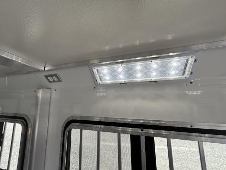New 2027 Cimarron Showstar 752 Gooseneck Pen System