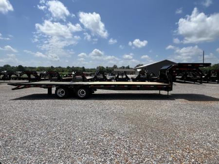New 2027 MAXXD 102"X32' 30K Hydraulic Dovetail Gooseneck Trailer
