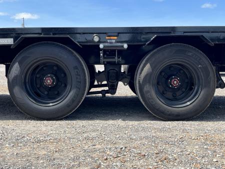 New 2027 MAXXD 102"X40' 30K Gooseneck Flatbed Trailer *ENGINEERED FRAME*