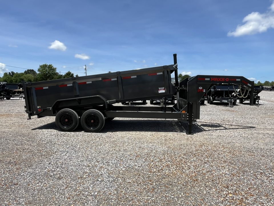 New 2027 MAXXD 83"X18' 18K Telescopic Gooseneck Dump Trailer