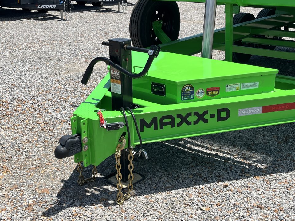 New 2027 MAXX-D 83"X16' 17.5K Telescopic Dump Trailer