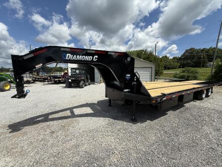 New 2026 Diamond C FMAX 212 32’ Flatbed Trailer, PACESETTER EDITION, LITHIUM BATTERY,DISC BRAKES, HYD JACKS AND DOVETAIL, 17.5 ALUMINUM OUTER WHEELS