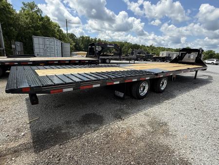 New 2026 Diamond C FMAX 212 32’ Flatbed Trailer, PACESETTER EDITION, LITHIUM BATTERY,DISC BRAKES, HYD JACKS AND DOVETAIL, 17.5 ALUMINUM OUTER WHEELS