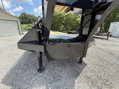 New 2026 Diamond C FMAX 212 32’ Flatbed Trailer, PACESETTER EDITION, LITHIUM BATTERY,DISC BRAKES, HYD JACKS AND DOVETAIL, 17.5 ALUMINUM OUTER WHEELS