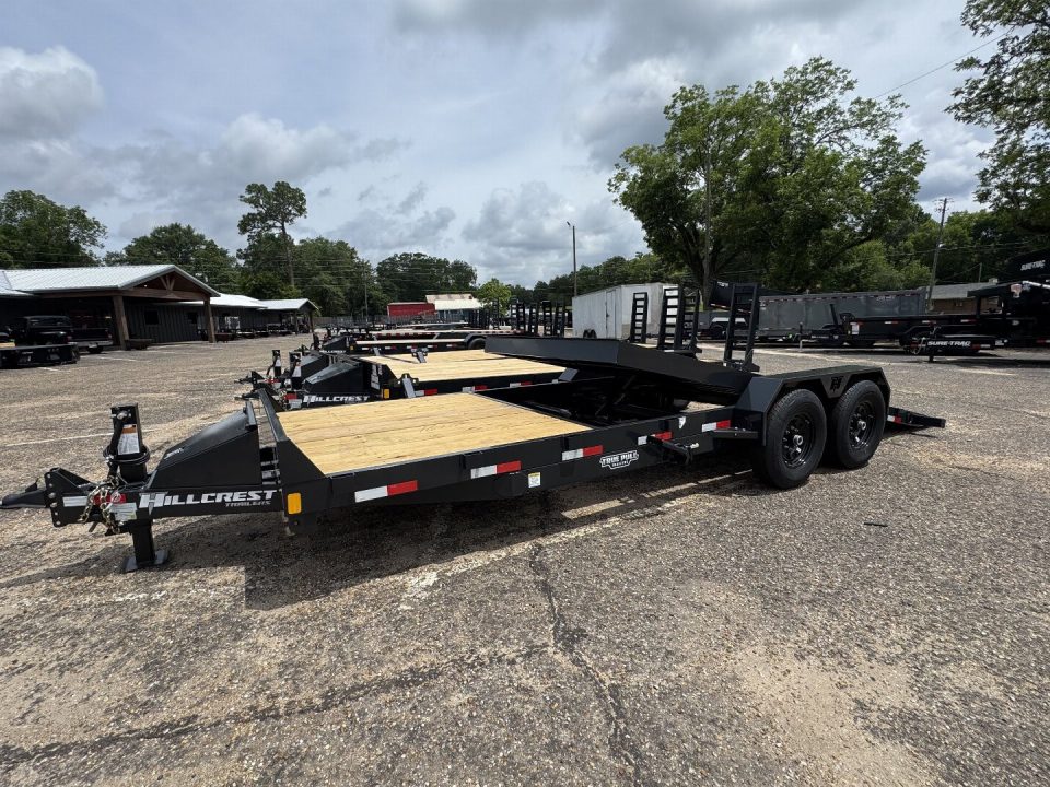2026 Hillcrest Trailers photo 5
