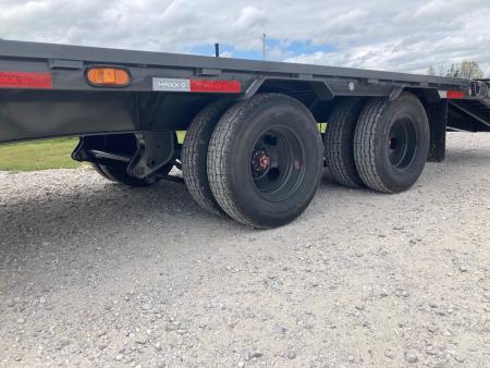 New 2026 MAXX-D 102x30 TANDEM 25K GN W/ 5' DOVE, MAX RAMPS & HYDROJACKS Flatbed Trailer
