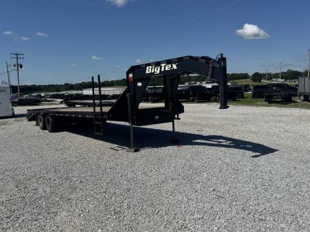 Used 2017 Big Tex Trailers 22GN 102X30 MAXX RAMPS HYDRO JACKS Flatbed Trailer