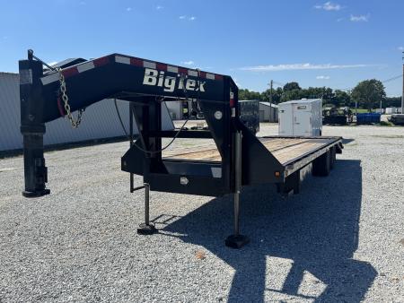 Used 2017 Big Tex Trailers 22GN 102X30 MAXX RAMPS HYDRO JACKS Flatbed Trailer