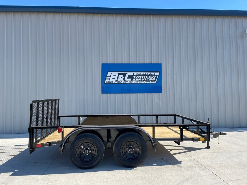 New 2026 DAVIIDSON 77X12 (2) TANDEM 3500lb AXLES, ANGLE TOP DOVETAIL 36"GATE UTILITY TRAILER