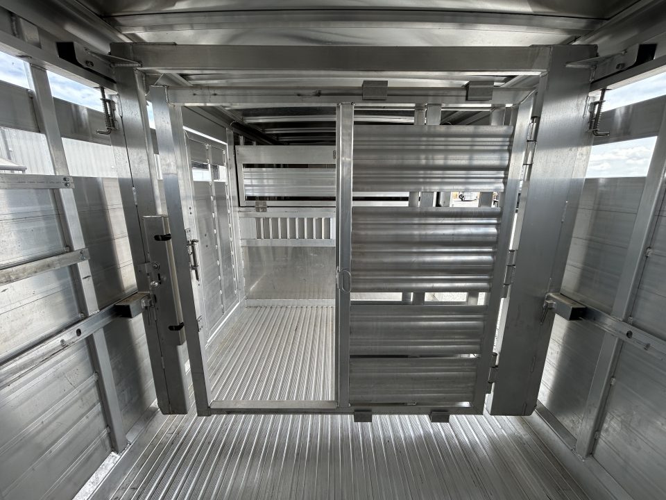 Used 2024 Featherlite 8024 253