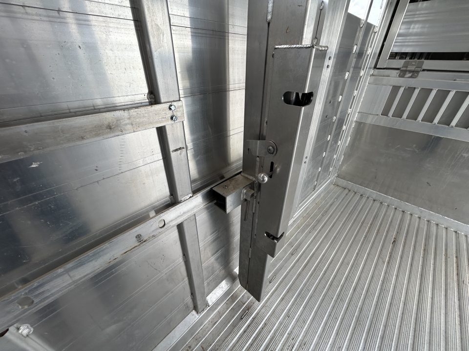 Used 2024 Featherlite 8024 253