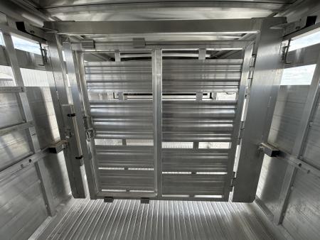 Used 2024 Featherlite 8024 253