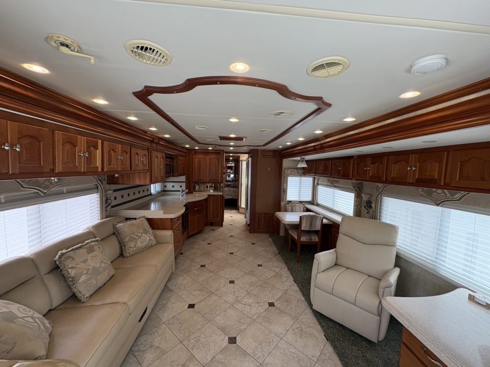 Used 2007 Allergo 42' Diesel Pusher Motorhome