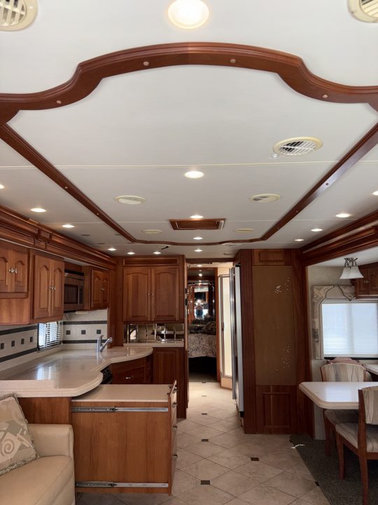Used 2007 Allergo 42' Diesel Pusher Motorhome