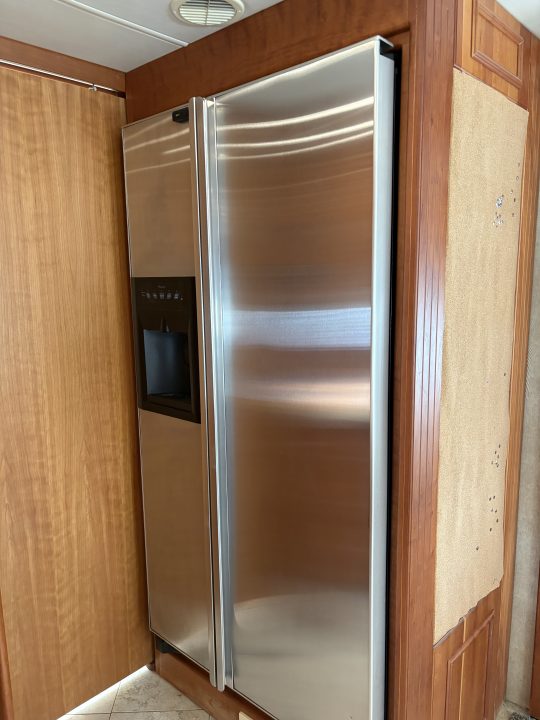Used 2007 Allergo 42' Diesel Pusher Motorhome