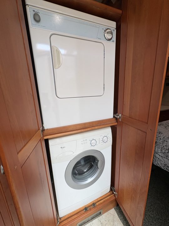 Used 2007 Allergo 42' Diesel Pusher Motorhome