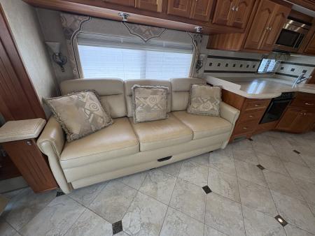 Used 2007 Allergo 42' Diesel Pusher Motorhome