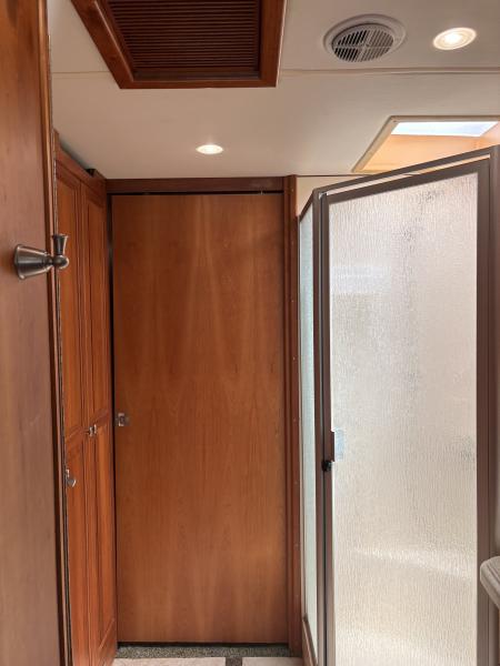 Used 2007 Allergo 42' Diesel Pusher Motorhome