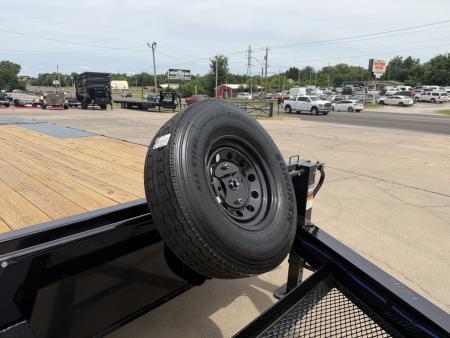 New #387116 2026 LOAD TRAIL PS 24 X 102 TANDEM AXLE BUMPER PULL 14K DECK OVER W/ MAX RAMPS & 14 PLY TIRES