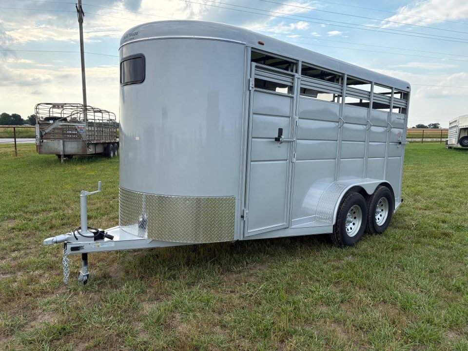 New 2026 Calico Trailers Tandem 7K 3-Horse Stock / Stock Combo Trailer