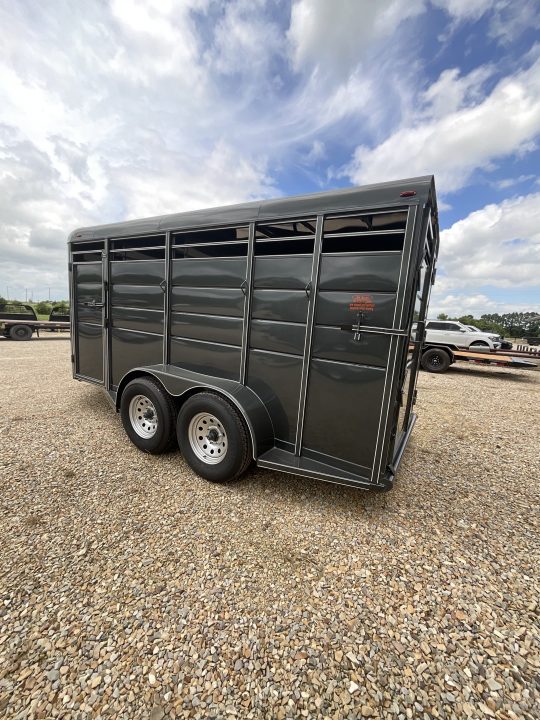 New 2026 Calico Trailers 6 ft X 16 in Bumper Pull 3 Horse Slant Stock / Stock Combo Trailer