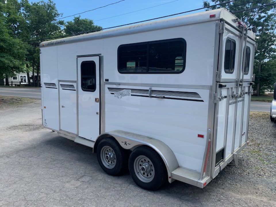 Used 2021 Kingston Trailers Newport Horse Trailer