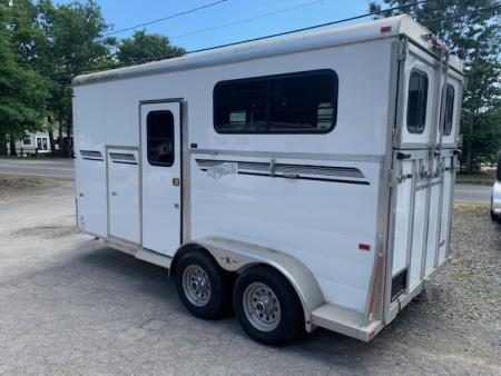 Used 2021 Kingston Trailers Newport Horse Trailer