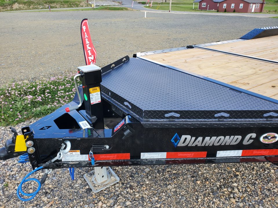 New 2026 Diamond C Trailers HXD207 Equipment Trailer / 15,500 GVWR / 102"x22'