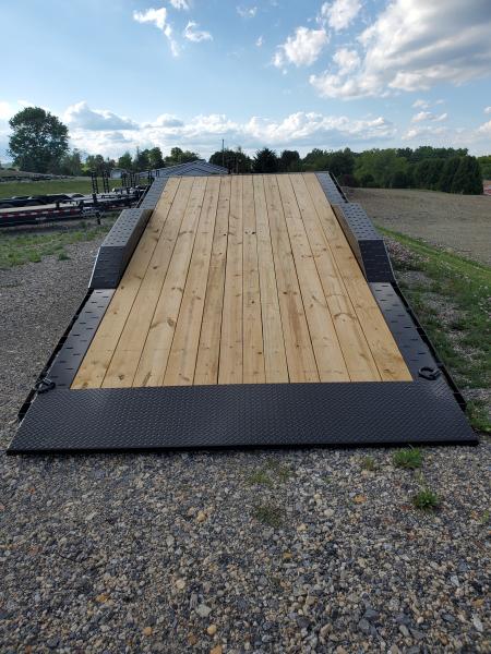 New 2026 Diamond C Trailers HXD207 Equipment Trailer / 15,500 GVWR / 102"x22'