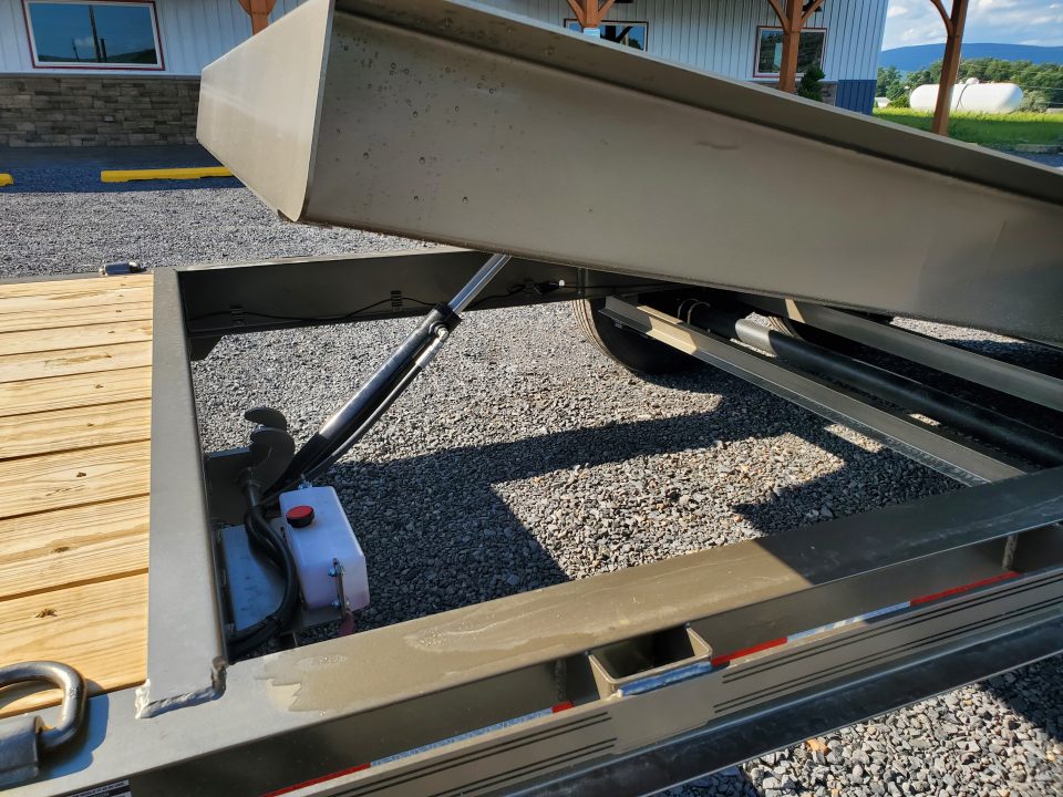 New 2026 Diamond C Trailers HDT207 Equipment Split Tilt Trailer / 15,500 GVWR / 82"x20'