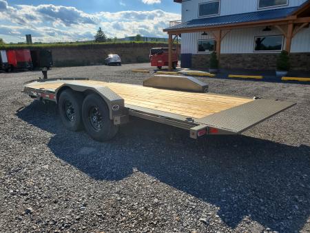 New 2026 Diamond C Trailers HDT207 Equipment Split Tilt Trailer / 15,500 GVWR / 82"x20'