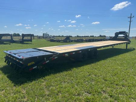 New 2027 Big Tex 102x40 Tandem 25.9K GN Flatbed w/ Mega Ramps, 2-Speed Jacks, & 14 Ply Tires