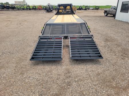 New 2026 Load Trail 102"x25' Gooseneck Deckover Trailer