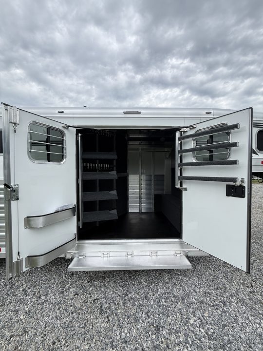 New 2027 4-Star Trailers 4 Horse Slant Cowboy Tack Gooseneck Horse Trailer