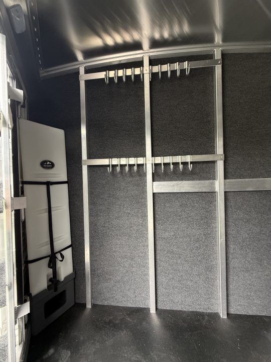 New 2027 4-Star Trailers 4 Horse Slant Cowboy Tack Gooseneck Horse Trailer