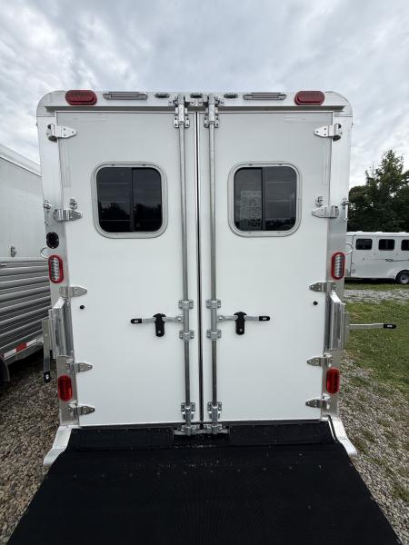 New 2027 4-Star Trailers 4 Horse Slant Cowboy Tack Gooseneck Horse Trailer