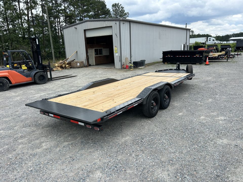 New 2026 Diamond C HXD210 Tilt Trailer, 102" Wide, Drive Over Fender, 10K Axles, #17,890lbs Payload