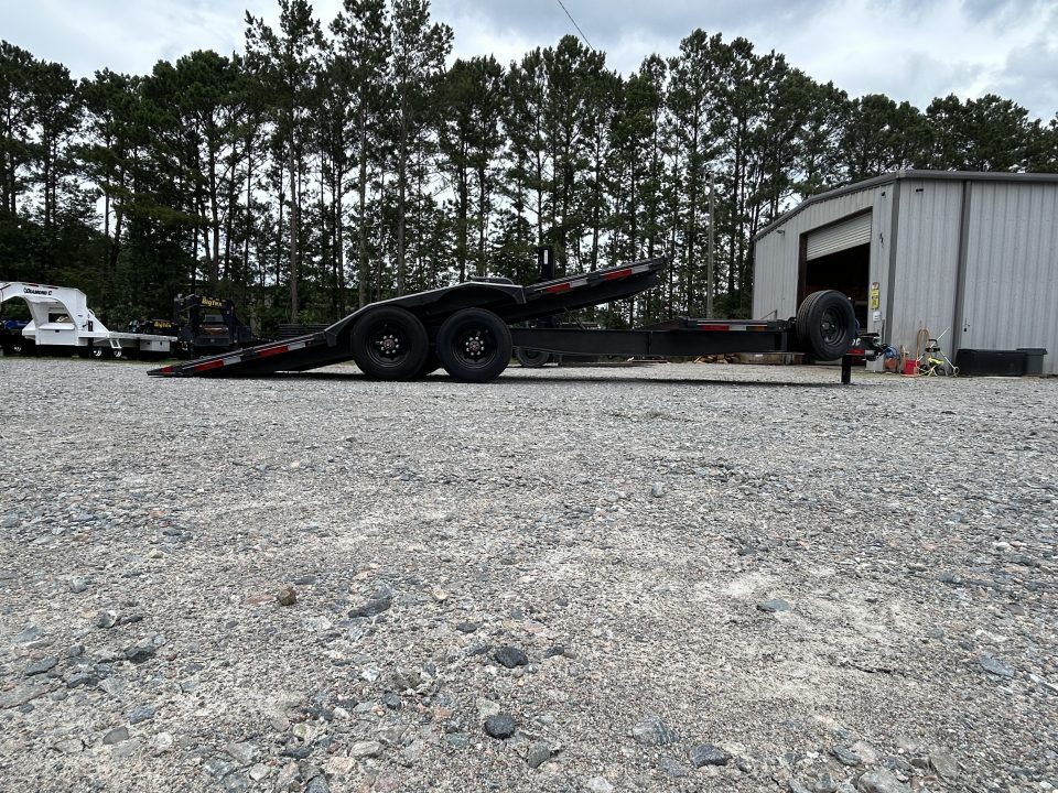 New 2026 Diamond C HXD210 Tilt Trailer, 102" Wide, Drive Over Fender, 10K Axles, #17,890lbs Payload