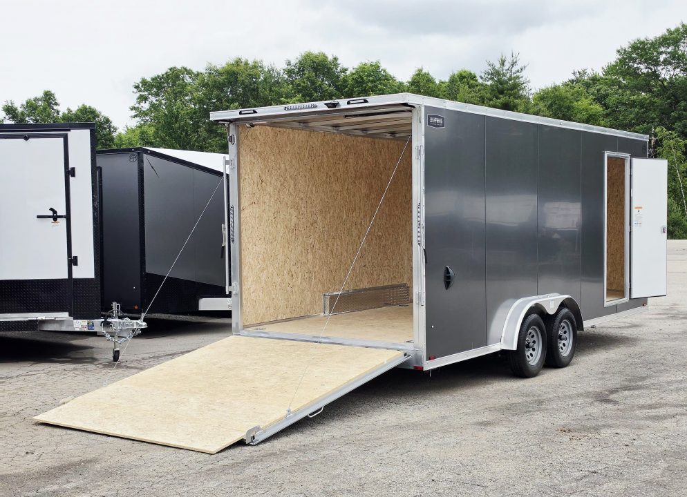 New 7.5 X 20 CARGO ENCLOSED REAR RAMP DOOR ALL ALUMINUM LIGHTNING 2027