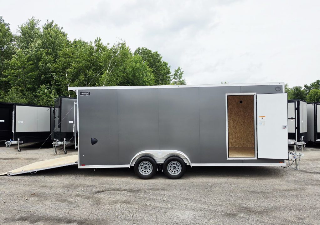 New 7.5 X 20 CARGO ENCLOSED REAR RAMP DOOR ALL ALUMINUM LIGHTNING 2027
