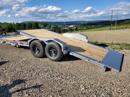 New 2026 Diamond C Trailers HDT207 Equipment Split Tilt Trailer / 15,500 GVWR / 82"x22'