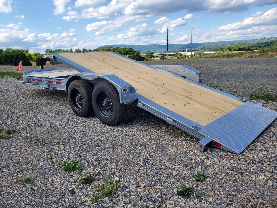 New 2026 Diamond C Trailers HDT210 Equipment Trailer / 23,000 GVWR / 82"X22'