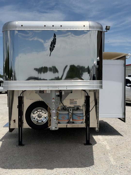 New 2026 Featherlite 4 Horse 17' Living Quarters 9' Slide Out Gooseneck Horse Trailer
