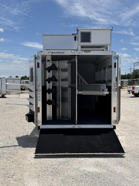 New 2026 Featherlite 4 Horse 17' Living Quarters 9' Slide Out Gooseneck Horse Trailer