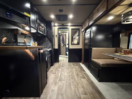 New 2026 Featherlite 4 Horse 17' Living Quarters 9' Slide Out Gooseneck Horse Trailer