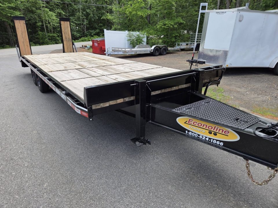 New 2026 Econoline 102X27 FOOT 10 TON EQUIPMENT TRAILER WITH 17.5 SUPER SINGLES WHEELS 16 PLY TIRES WOOD FILLED RAMPS HD Equipment Trailer